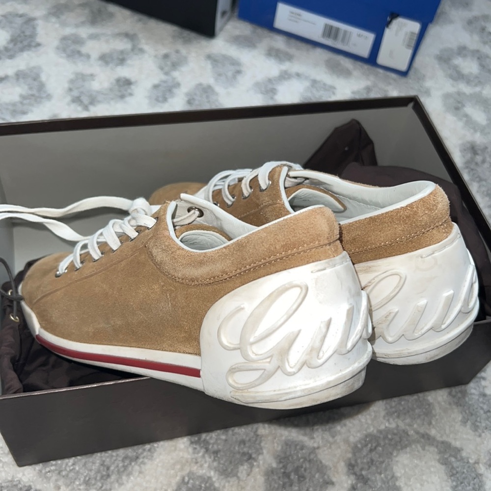 Gucci sneakers